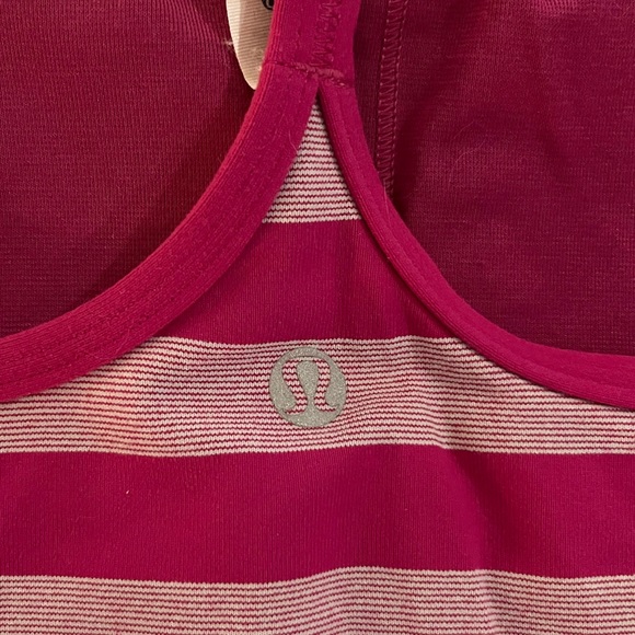 Lululemon Power Y Tank Light Pink/Hot Pink Stripe w/Built In Bra Top Size 8 NWOT - Picture 3 of 9